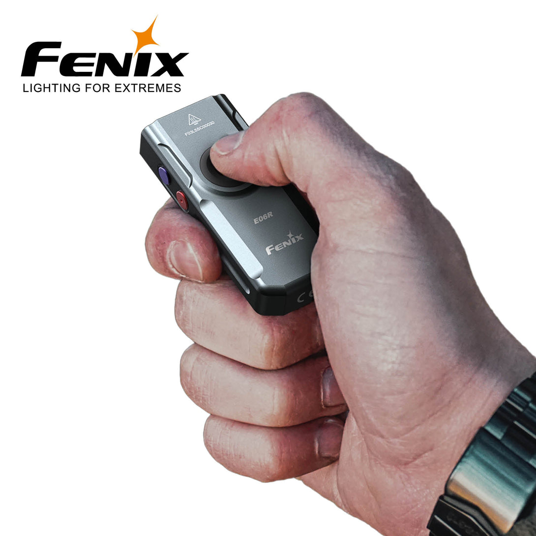 FENIX E06R MINILYKT LED/UV/LASERPEKER 700LM