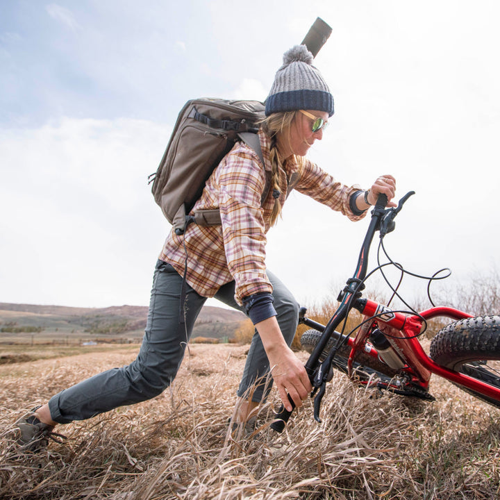 Orvis Bug-Out Backpack fluefiske sekk - Flue.no - Fiskeutstyr